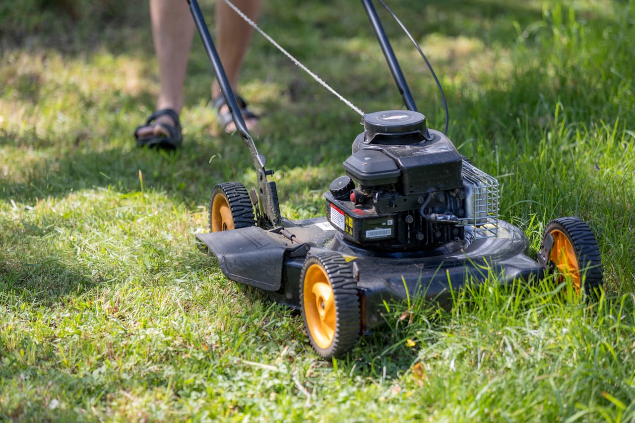 Precision mowing on a schedule that fits your property